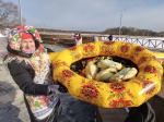 Провожать русскую зиму уже начали на «Бронницком лугу»